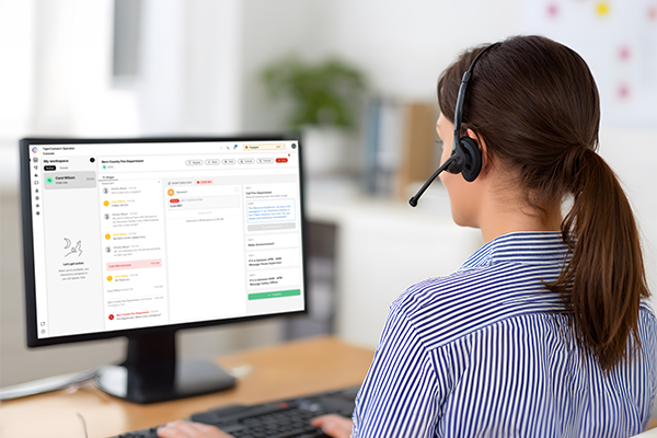 Why Your Hospital Contact Center is a Patient Safety Issue 4 Operator at a hospital contact center using TigerConnect Operator Console